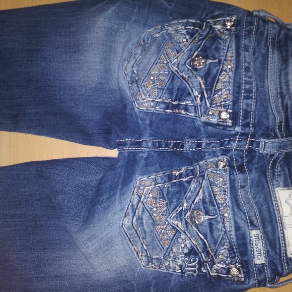 Miss Me Jean - Picture 4 of 8